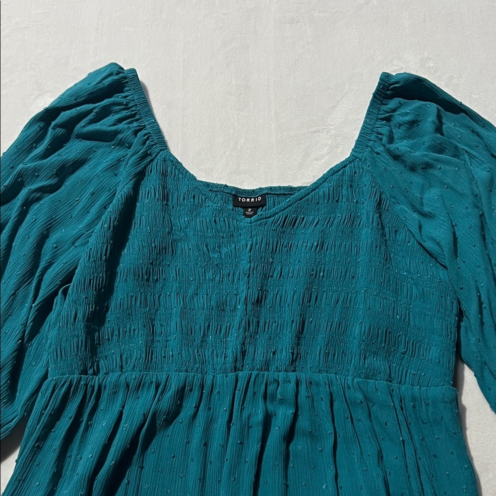 Torrid Crinkle Gauze Smocked 3/4 Blouson Tiered Top milkmaid babydoll ruffle - Picture 7 of 12